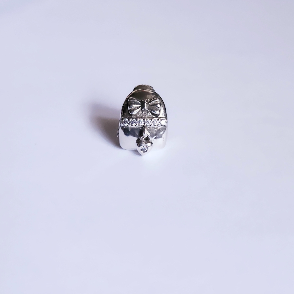 BACKPACK CHARM - Picture 6 of 7